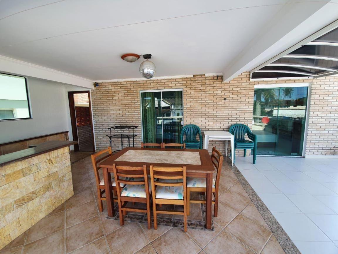 Vila Lorenzi & Apartamentos Ubatuba Eksteriør billede